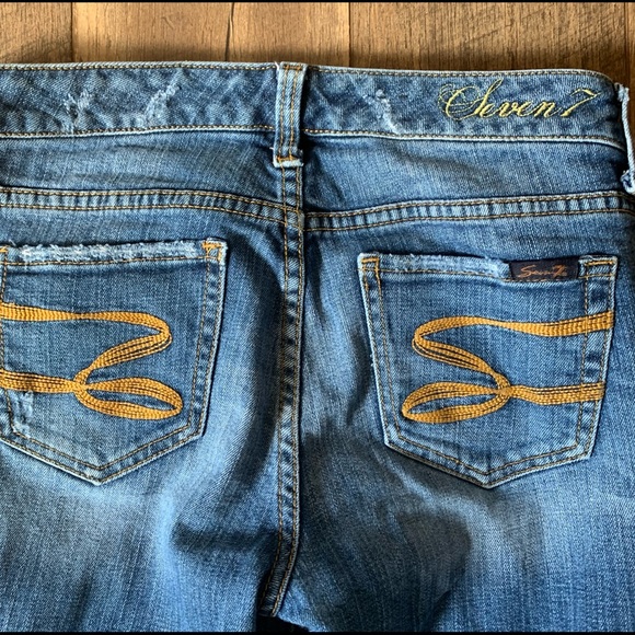 7 For All Mankind Sz 4 Distressed Flare Jeans - Picture 10 of 10